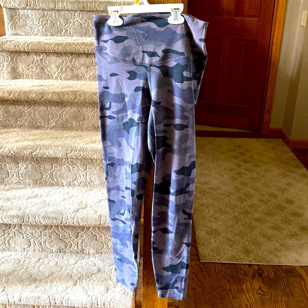 Women’s camp leggings
